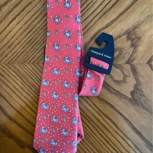NWT Vineyard Vines Crab Boys Tie